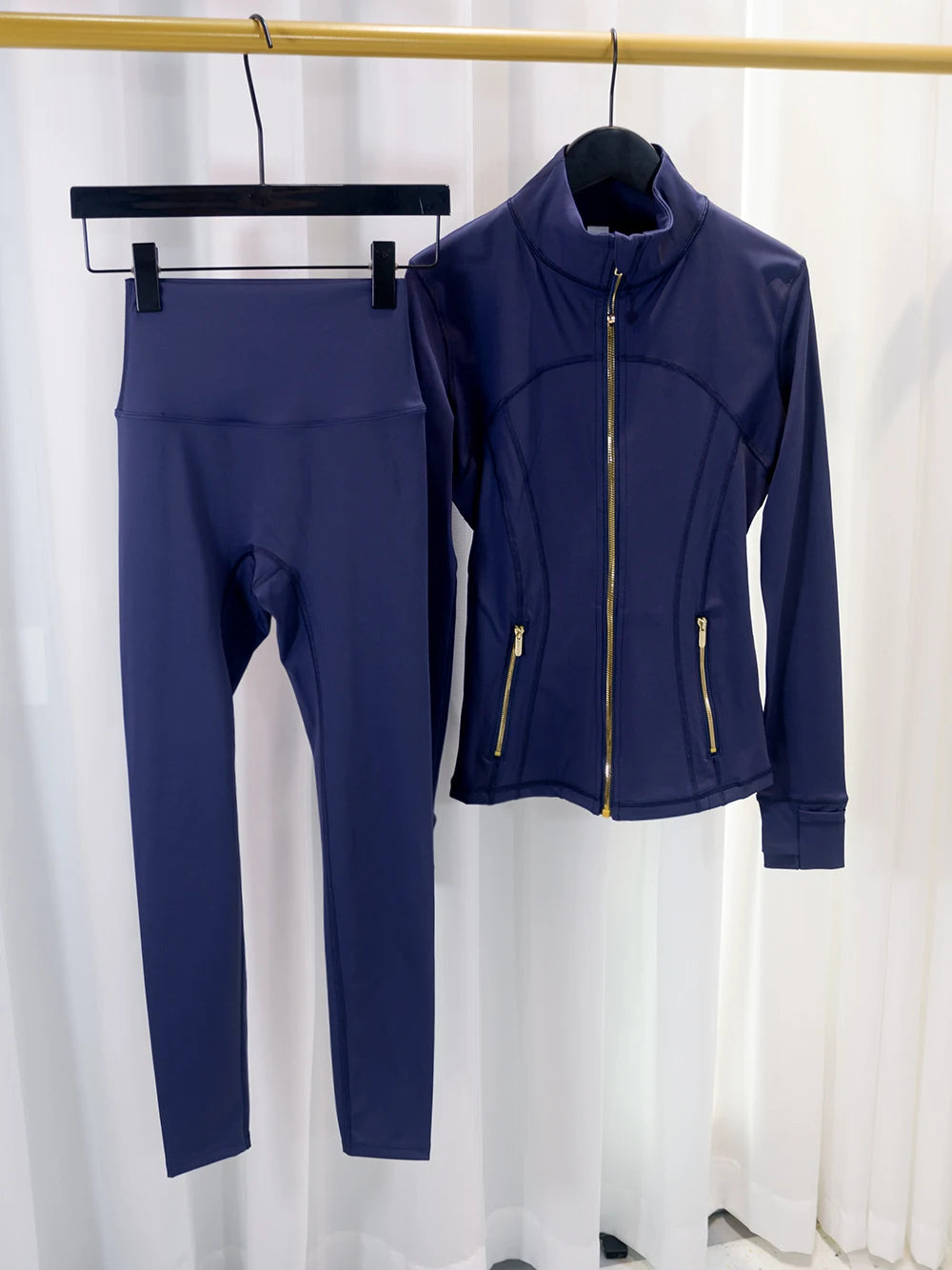 Gold Zipper Jacket and Yoga Pants Set, Sportswear, Quick-Dry and Breathable, Slimming and Lightweight, Tight-Fitting